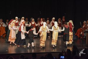 2020 “Πιάστε το χορό μικροί, μεγάλοι”