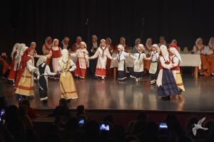 2020 “Πιάστε το χορό μικροί, μεγάλοι”