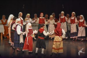 2020 “Πιάστε το χορό μικροί, μεγάλοι”