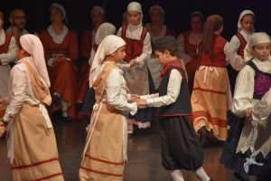 2020 “Πιάστε το χορό μικροί, μεγάλοι”