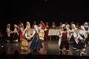 2020 “Πιάστε το χορό μικροί, μεγάλοι”