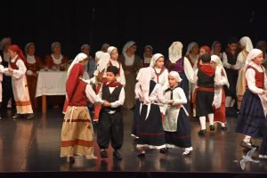 2020 “Πιάστε το χορό μικροί, μεγάλοι”