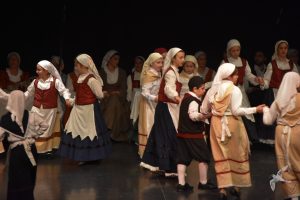 2020 “Πιάστε το χορό μικροί, μεγάλοι”