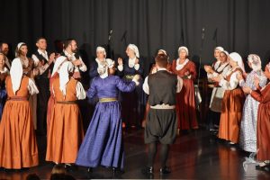 2020 “Πιάστε το χορό μικροί, μεγάλοι”