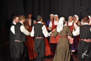 2020 “Πιάστε το χορό μικροί, μεγάλοι”