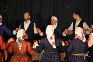 2020 “Πιάστε το χορό μικροί, μεγάλοι”