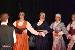 2020 “Πιάστε το χορό μικροί, μεγάλοι”