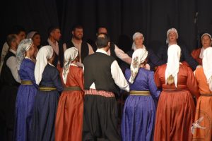 2020 “Πιάστε το χορό μικροί, μεγάλοι”