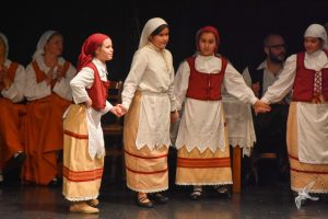 2020 “Πιάστε το χορό μικροί, μεγάλοι”