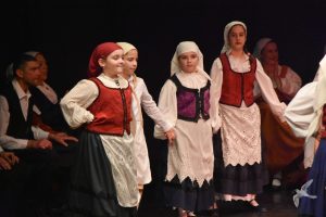 2020 “Πιάστε το χορό μικροί, μεγάλοι”