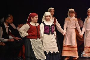 2020 “Πιάστε το χορό μικροί, μεγάλοι”