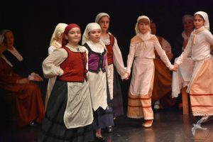 2020 “Πιάστε το χορό μικροί, μεγάλοι”