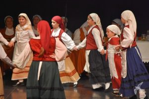 2020 “Πιάστε το χορό μικροί, μεγάλοι”