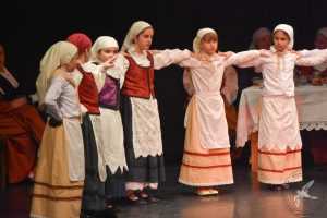 2020 “Πιάστε το χορό μικροί, μεγάλοι”