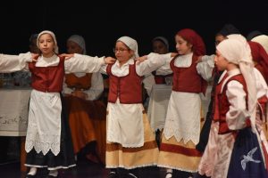 2020 “Πιάστε το χορό μικροί, μεγάλοι”