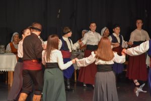 2020 “Πιάστε το χορό μικροί, μεγάλοι”