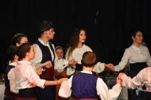 2020 “Πιάστε το χορό μικροί, μεγάλοι”