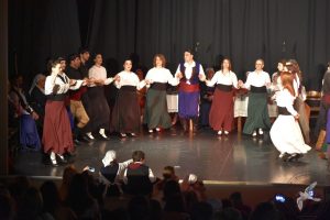 2020 “Πιάστε το χορό μικροί, μεγάλοι”