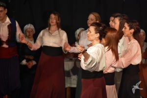 2020 “Πιάστε το χορό μικροί, μεγάλοι”