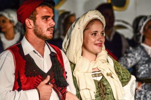 2014 Διαδρομές στην Παράδοση