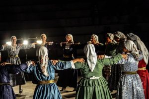 2014 Διαδρομές στην Παράδοση