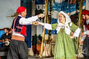 2014 Διαδρομές στην Παράδοση