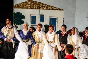 2014 Διαδρομές στην Παράδοση