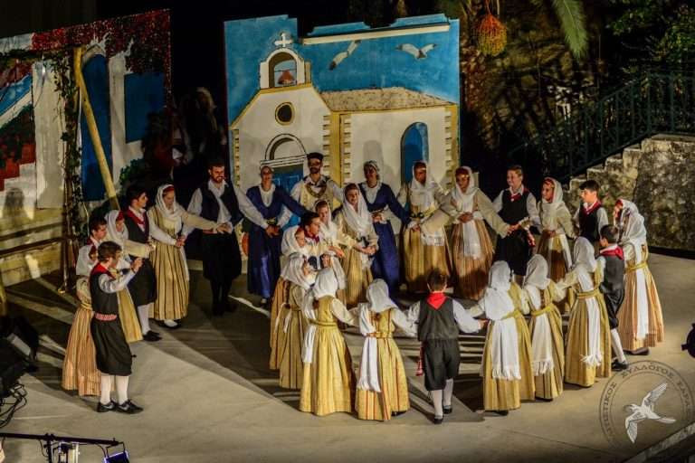 2014 Διαδρομές στην Παράδοση