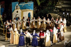 2014 Διαδρομές στην Παράδοση