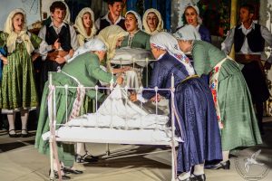 2014 Διαδρομές στην Παράδοση