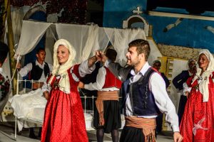 2014 Διαδρομές στην Παράδοση