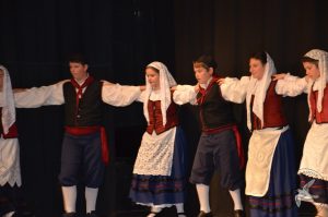 2016 “Χορεύω, παίζω και σου τραγουδώ”