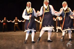 2016 “Χορεύω, παίζω και σου τραγουδώ”