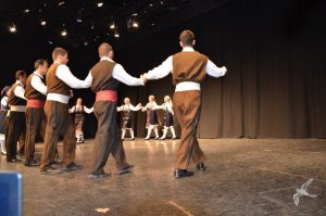 2016 “Χορεύω, παίζω και σου τραγουδώ”