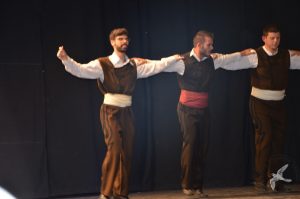 2016 “Χορεύω, παίζω και σου τραγουδώ”