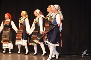 2016 “Χορεύω, παίζω και σου τραγουδώ”