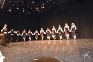 2016 “Χορεύω, παίζω και σου τραγουδώ”