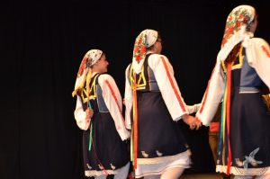 2016 “Χορεύω, παίζω και σου τραγουδώ”