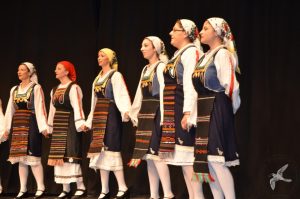 2016 “Χορεύω, παίζω και σου τραγουδώ”