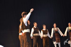 2016 “Χορεύω, παίζω και σου τραγουδώ”