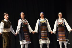 2016 “Χορεύω, παίζω και σου τραγουδώ”