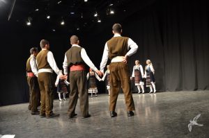 2016 “Χορεύω, παίζω και σου τραγουδώ”