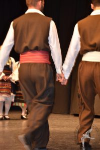 2016 “Χορεύω, παίζω και σου τραγουδώ”