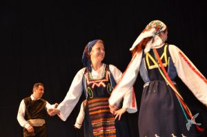 2016 “Χορεύω, παίζω και σου τραγουδώ”