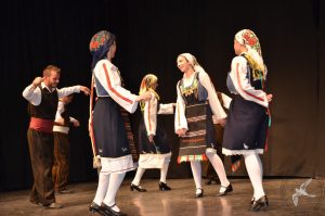 2016 “Χορεύω, παίζω και σου τραγουδώ”