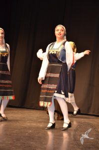 2016 “Χορεύω, παίζω και σου τραγουδώ”