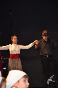 2016 “Χορεύω, παίζω και σου τραγουδώ”