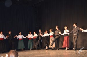 2016 “Χορεύω, παίζω και σου τραγουδώ”