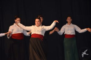 2016 “Χορεύω, παίζω και σου τραγουδώ”