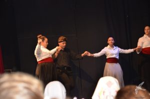 2016 “Χορεύω, παίζω και σου τραγουδώ”